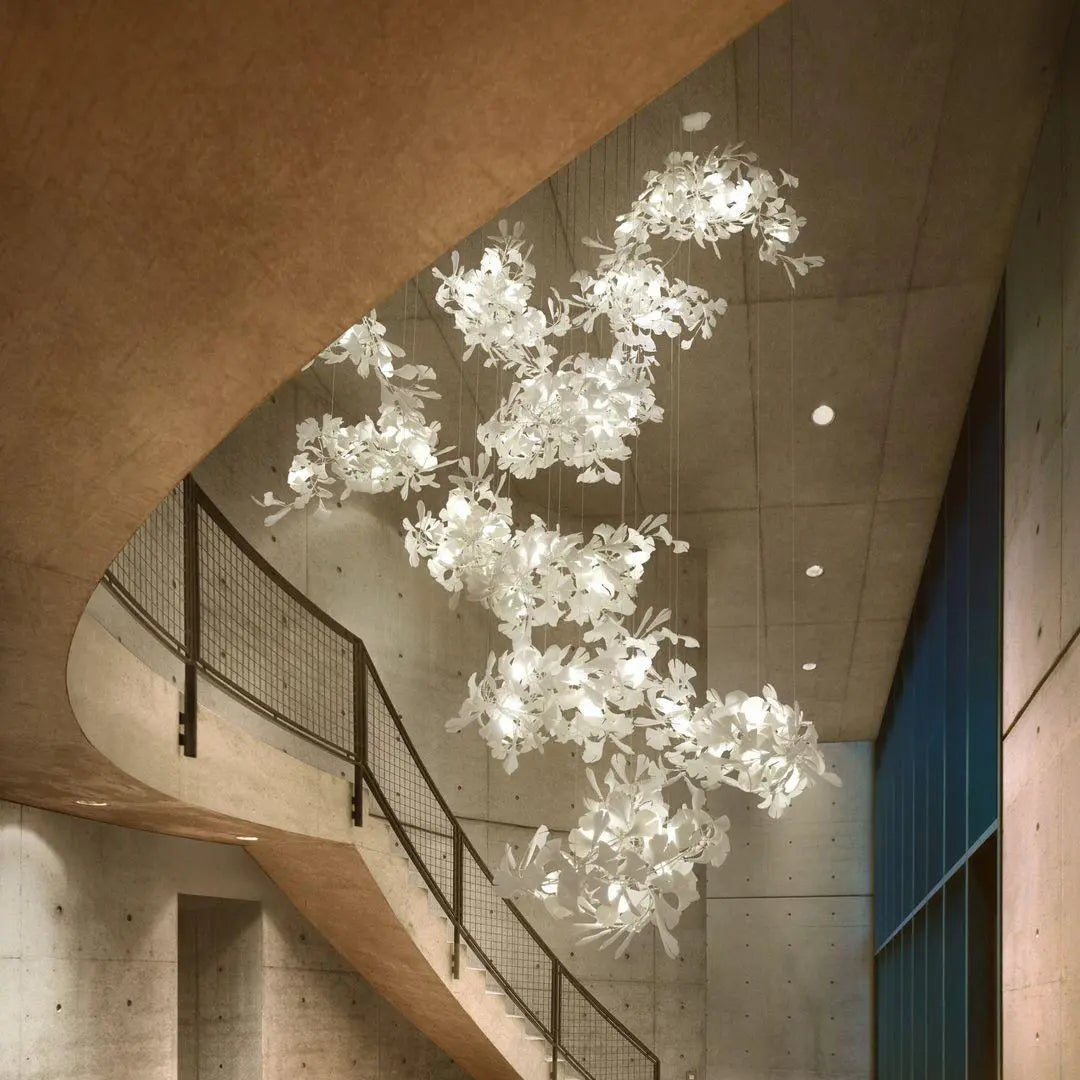 Lustre Floral Doré en Céramique