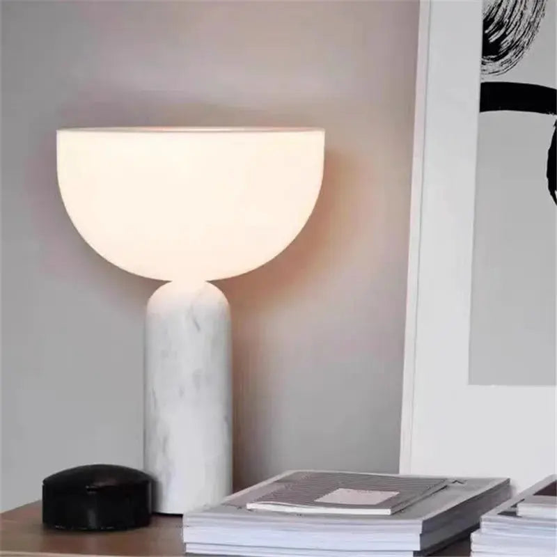 Lampe de Table LED en Marbre Design Danois