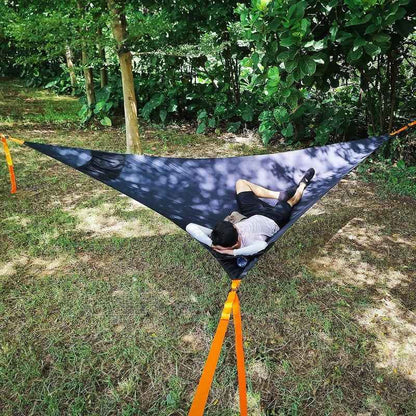 Hamac Triangle | Britt