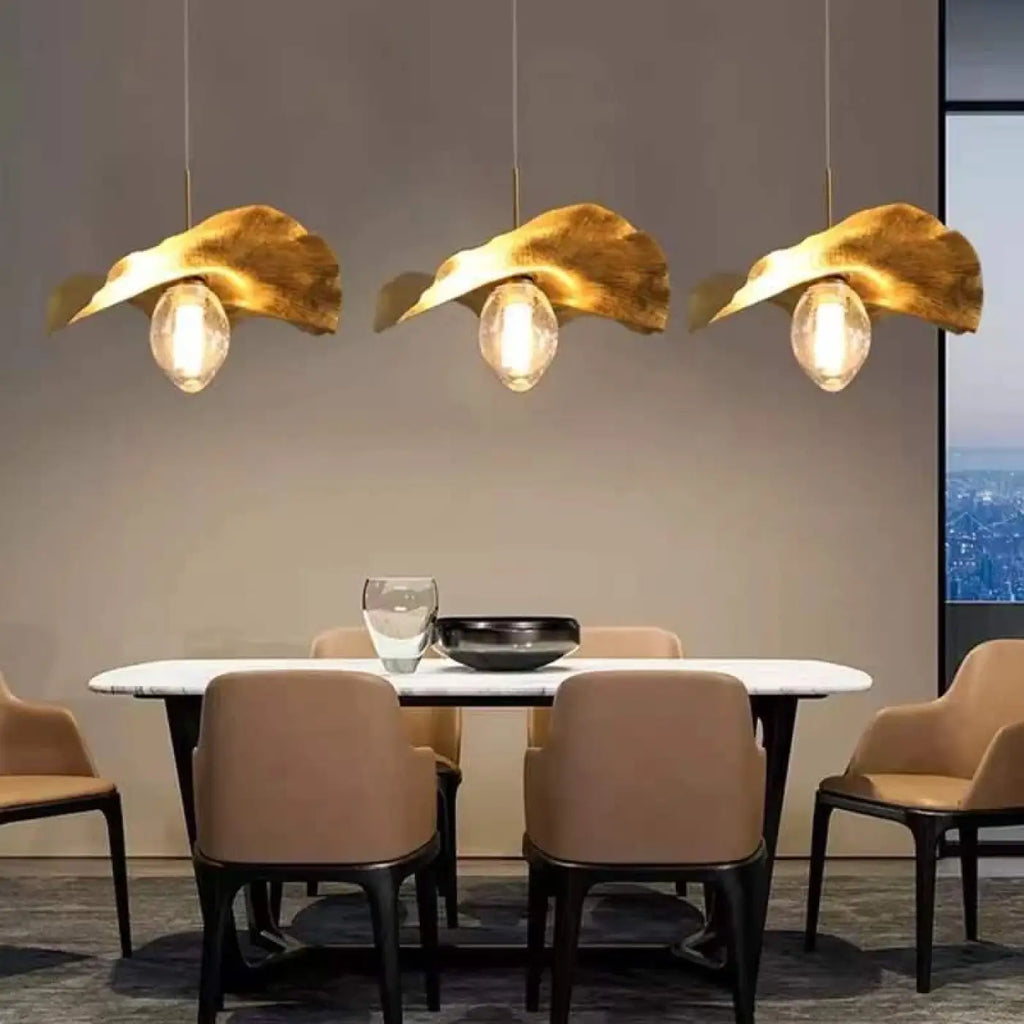 Lampe Suspendue Grappe Dorée pour Escalier et Salon